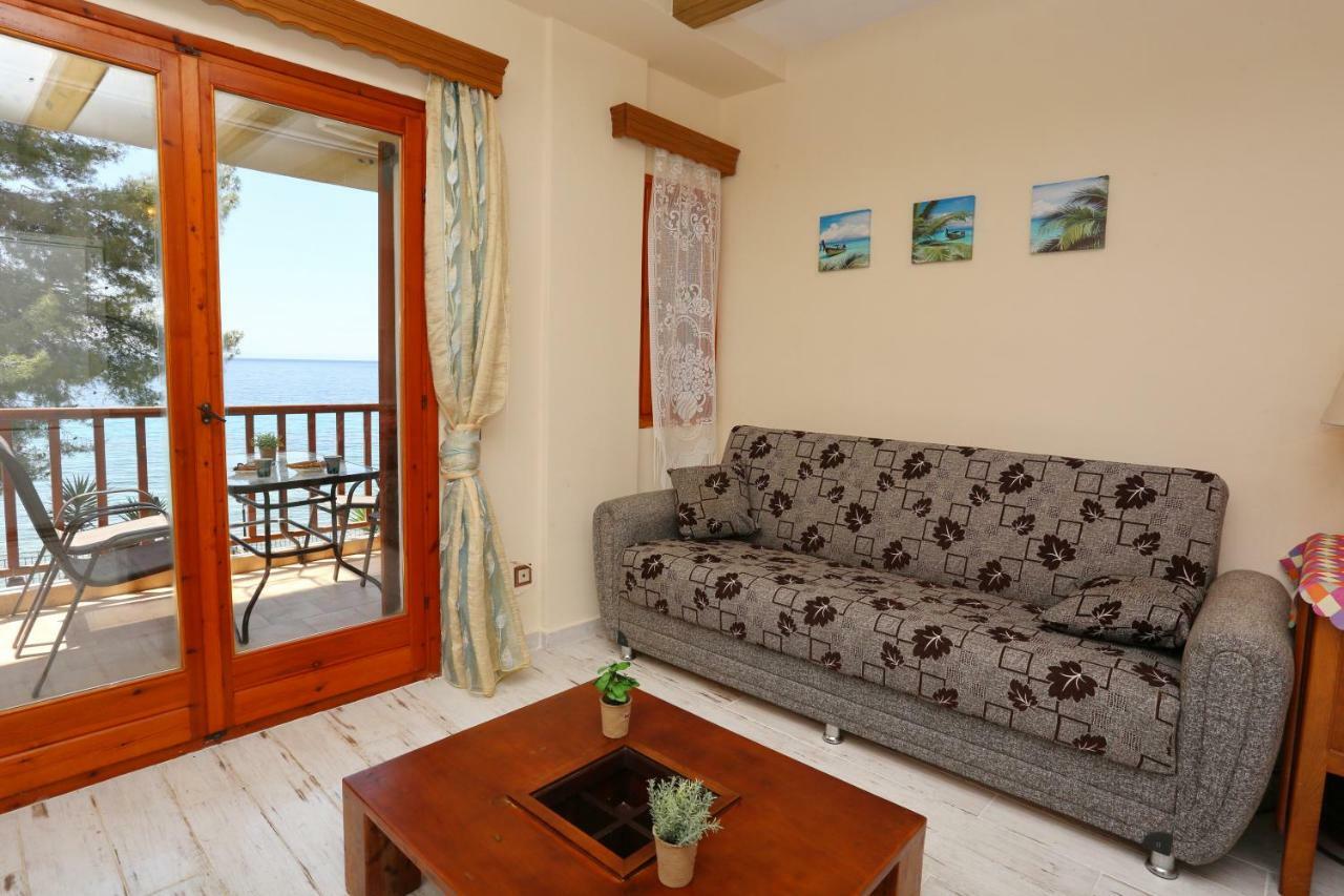 Kyana Big Blue Apartments Agia Paraskevi  Exterior photo