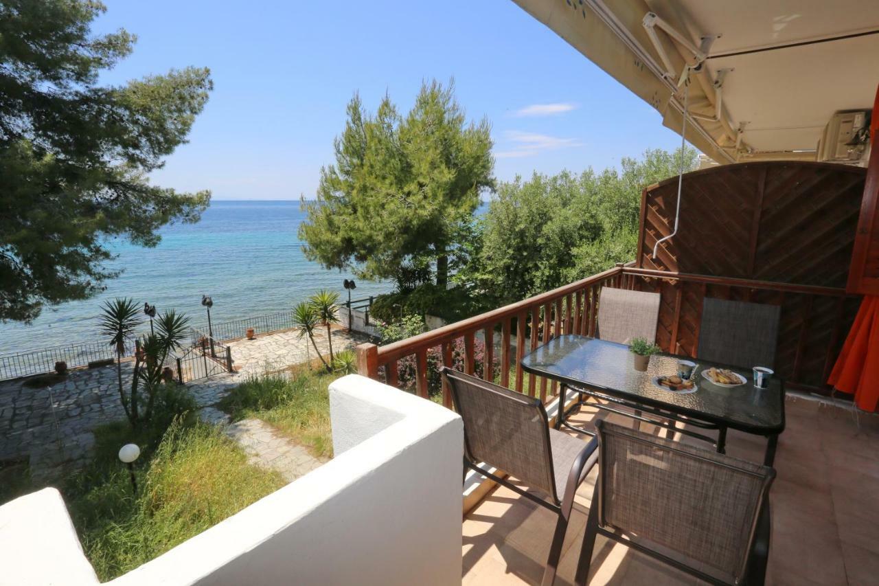Kyana Big Blue Apartments Agia Paraskevi  Exterior photo