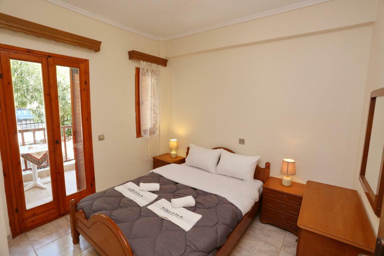 Kyana Big Blue Apartments Agia Paraskevi  Exterior photo
